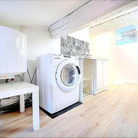 Appartamento Palais Des Festivals Et Rue D'antibes Charme Mansardes *